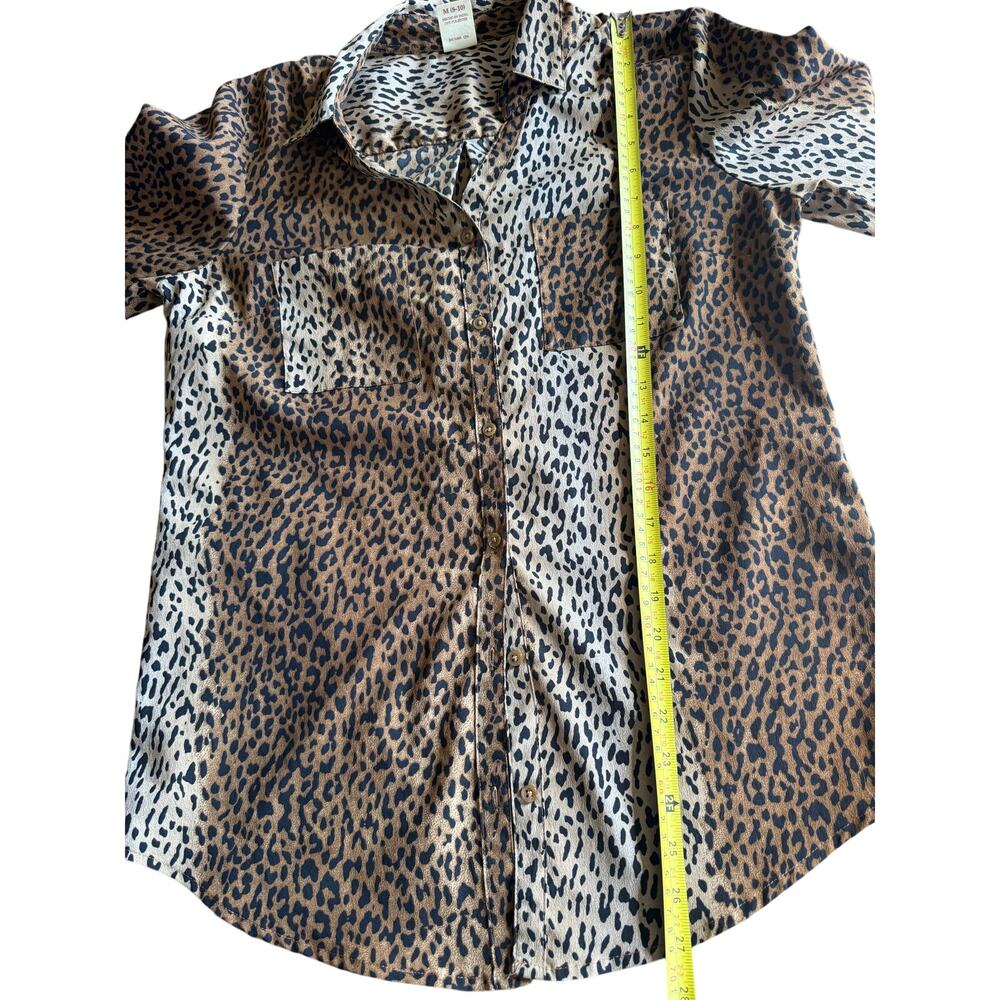 Leopard Print Button Front Blouse Womens M Animal Print Shirt - Picture 8 of 11